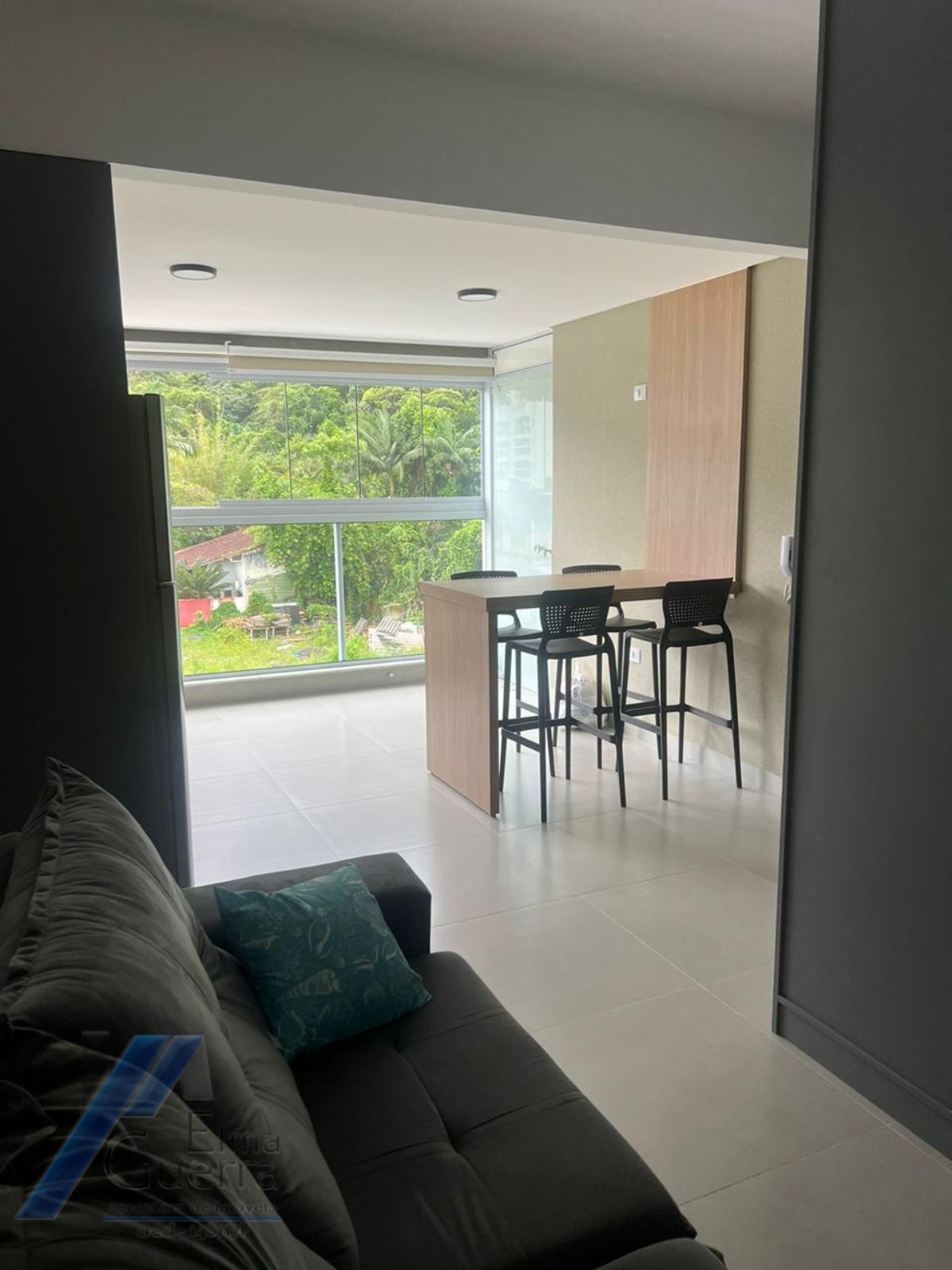 Ubatuba, Toninhas - Apartamento Studio mobiliado.