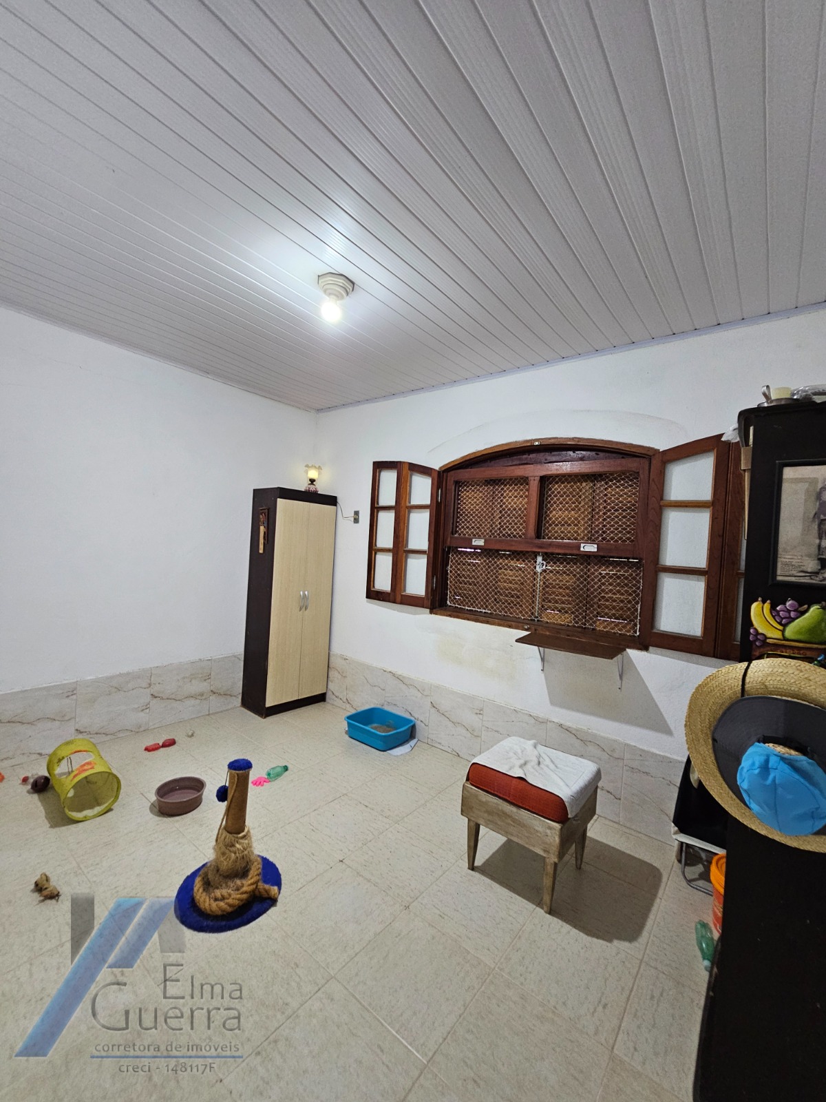 Ubatuba, Taquaral - Casa com 02 dormitórios, com terreno de 1.000 m2, doc. Ok.
