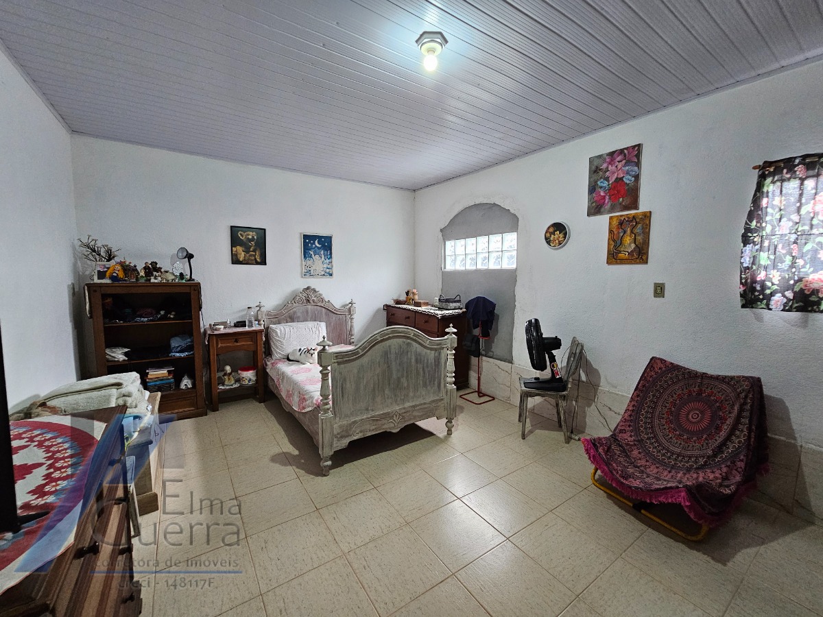 Ubatuba, Taquaral - Casa com 02 dormitórios, com terreno de 1.000 m2, doc. Ok.