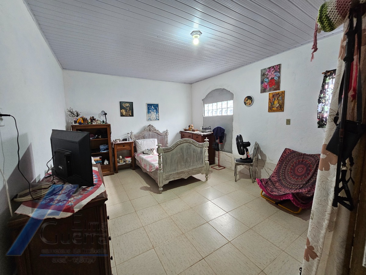 Ubatuba, Taquaral - Casa com 02 dormitórios, com terreno de 1.000 m2, doc. Ok.