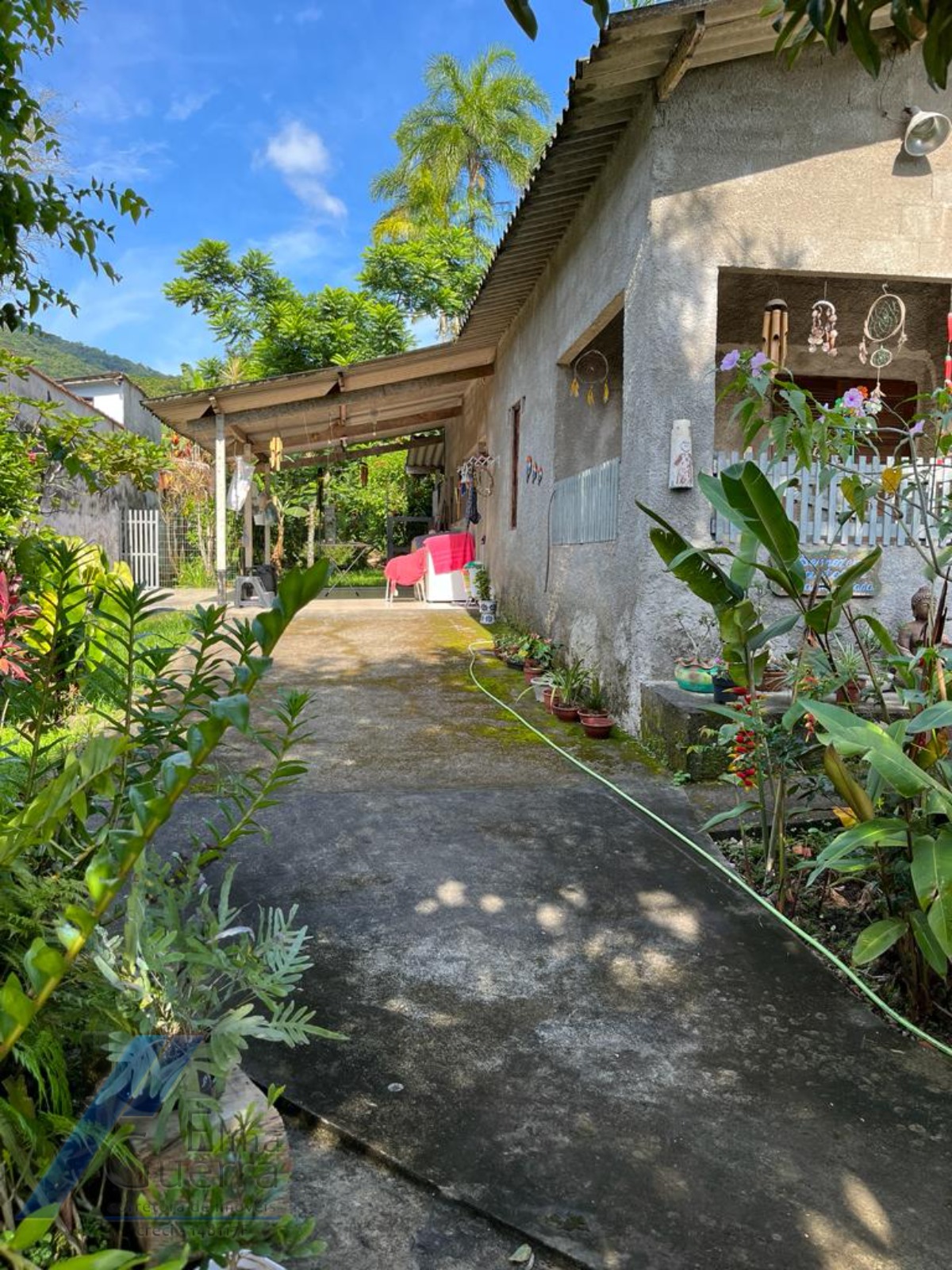 Ubatuba, Taquaral - Casa com 02 dormitórios, com terreno de 1.000 m2, doc. Ok.