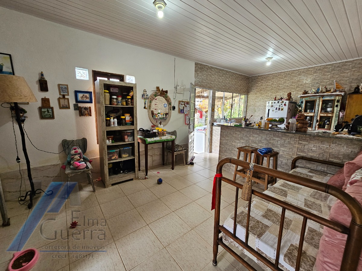 Ubatuba, Taquaral - Casa com 02 dormitórios, com terreno de 1.000 m2, doc. Ok.