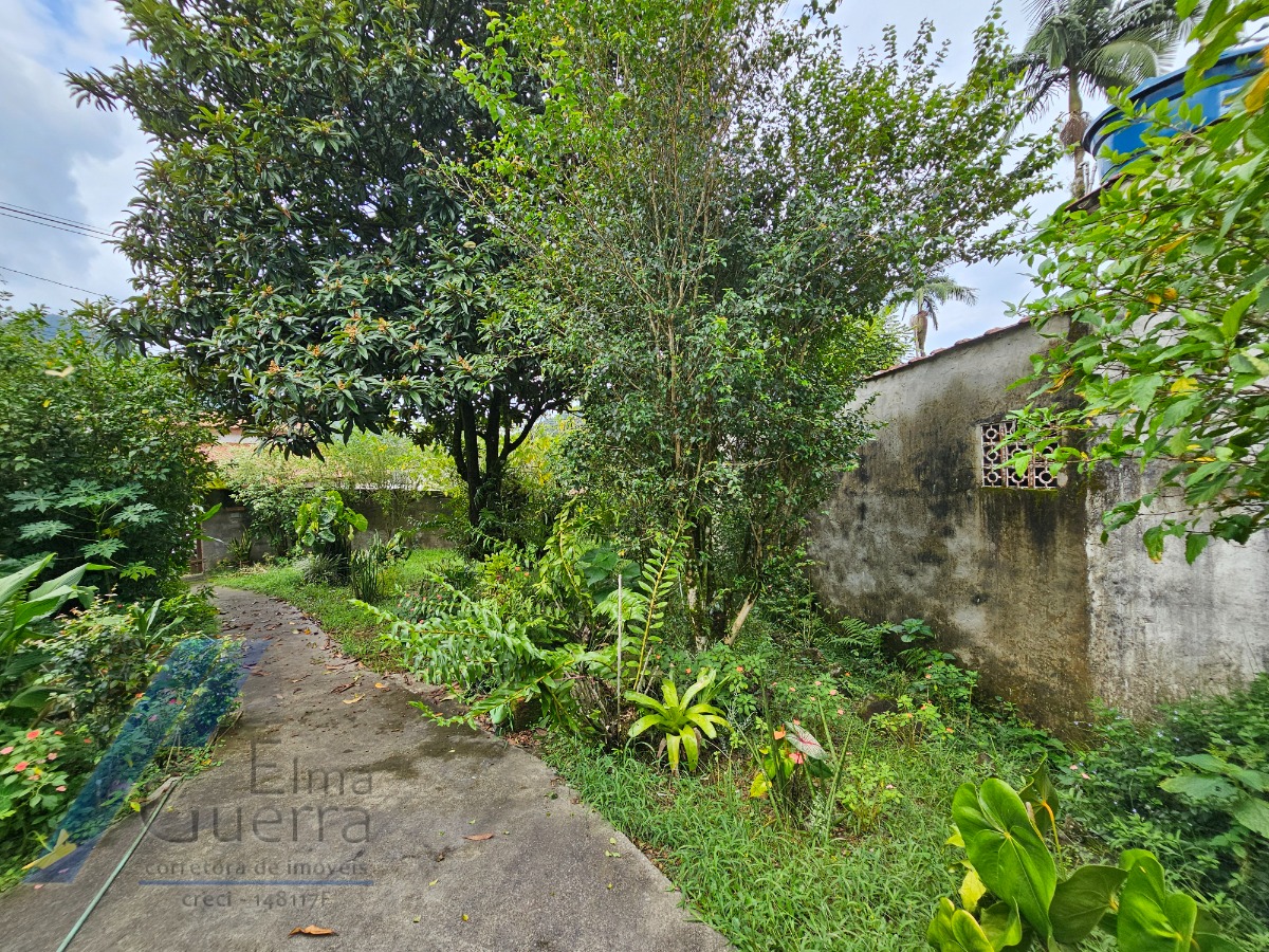 Ubatuba, Taquaral - Casa com 02 dormitórios, com terreno de 1.000 m2, doc. Ok.