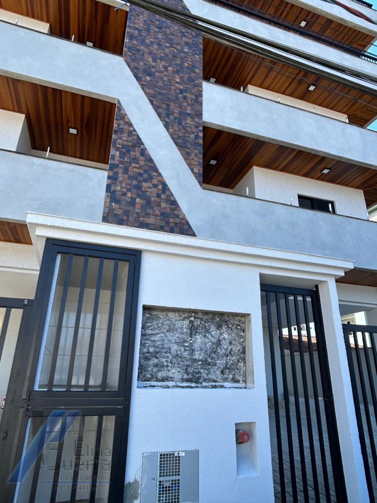 Apartamento à venda com 3 quartos, 90m² - Foto 2