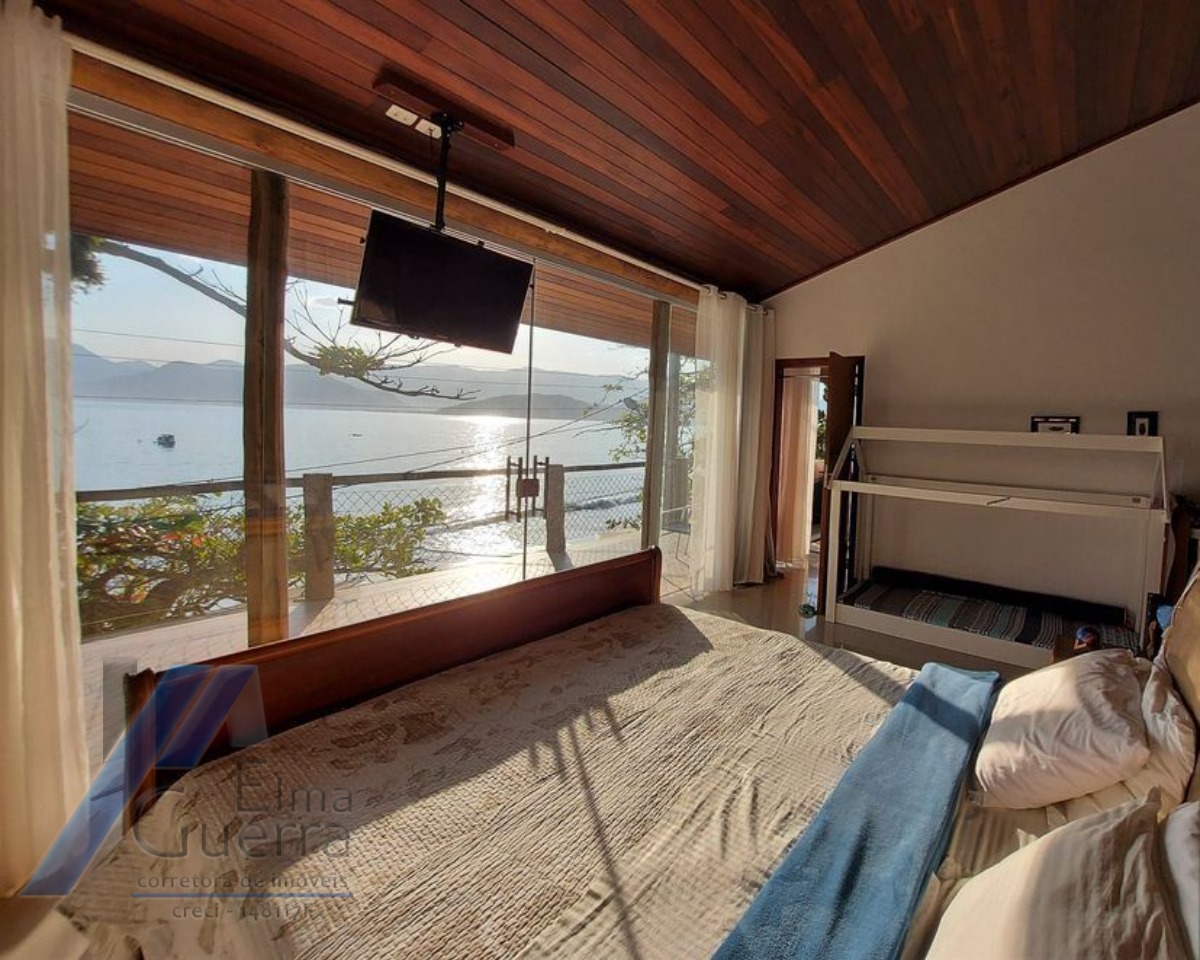 Casa, 3 quartos, 267 m² - Foto 20