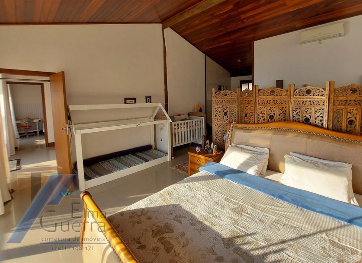 Casa, 3 quartos, 267 m² - Foto 32