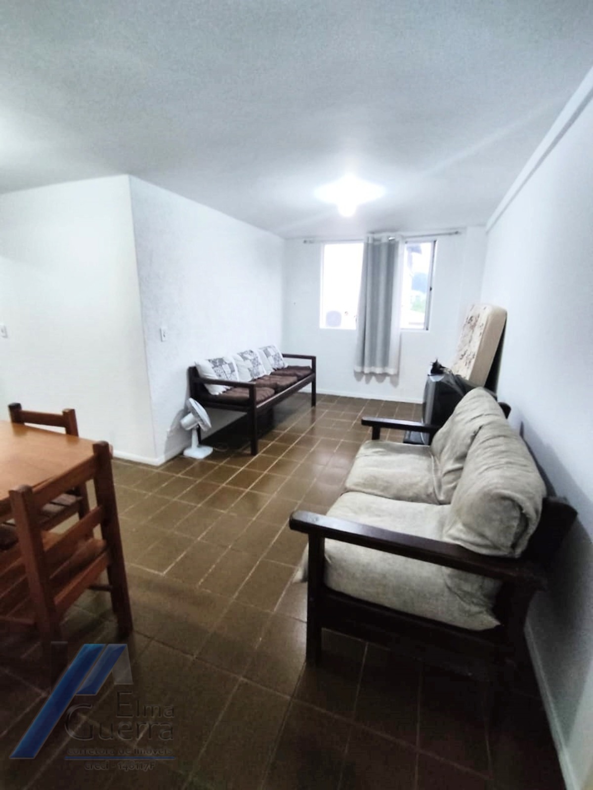 Apartamento à venda com 2 quartos, 80m² - Foto 3