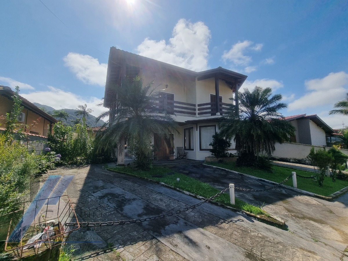 Casa, 4 quartos, 250 m² - Foto 4