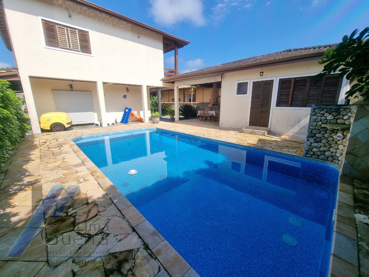 Casa, 4 quartos, 250 m² - Foto 9