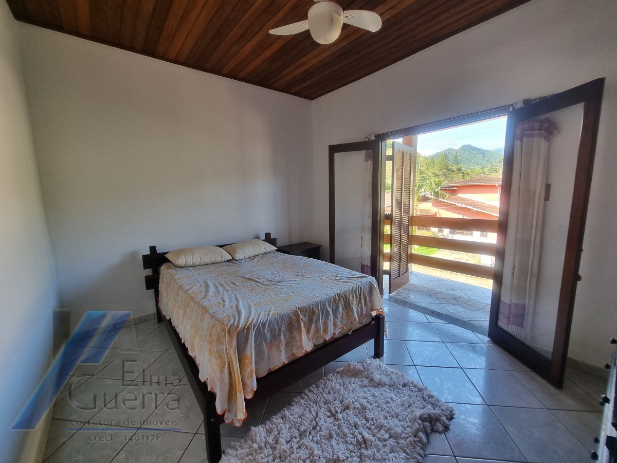 Casa, 4 quartos, 250 m² - Foto 30