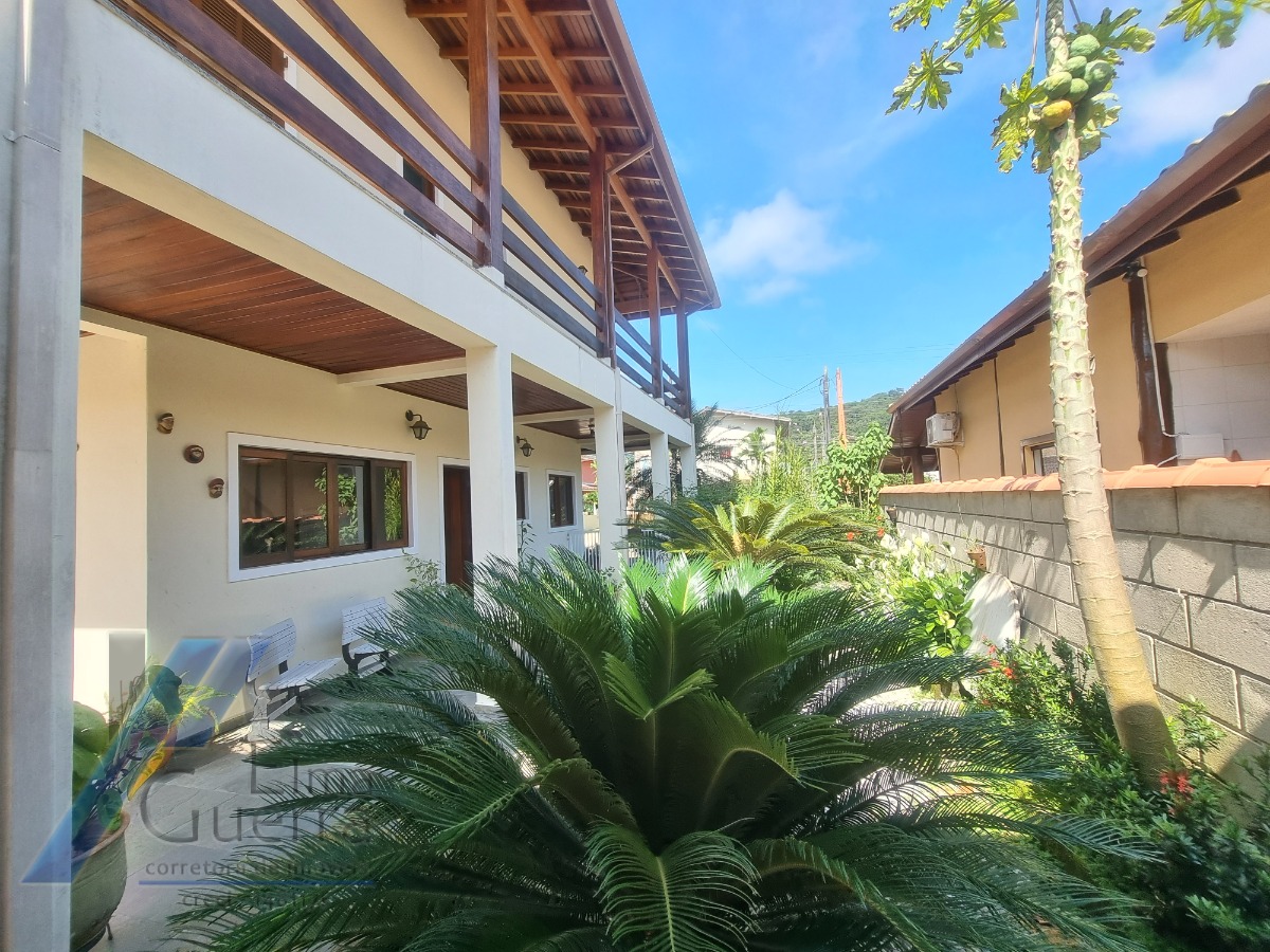 Casa, 4 quartos, 250 m² - Foto 14