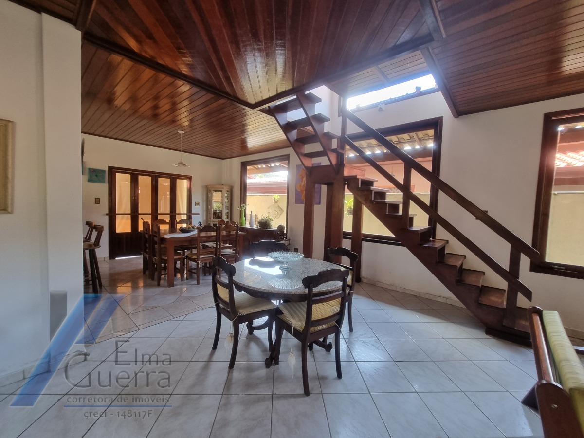 Casa, 4 quartos, 250 m² - Foto 18