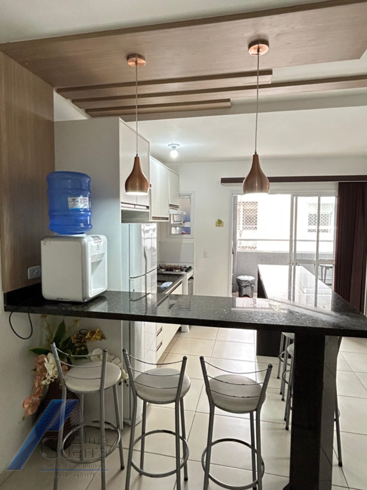 Apartamento à venda com 2 quartos, 70m² - Foto 13