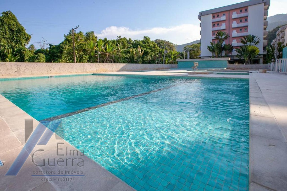 Apartamento à venda com 2 quartos, 70m² - Foto 1