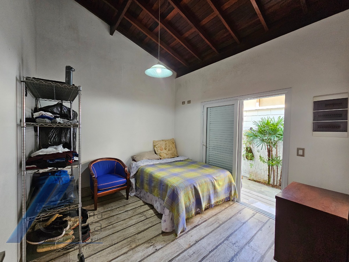 Casa, 4 quartos, 340 m² - Foto 31