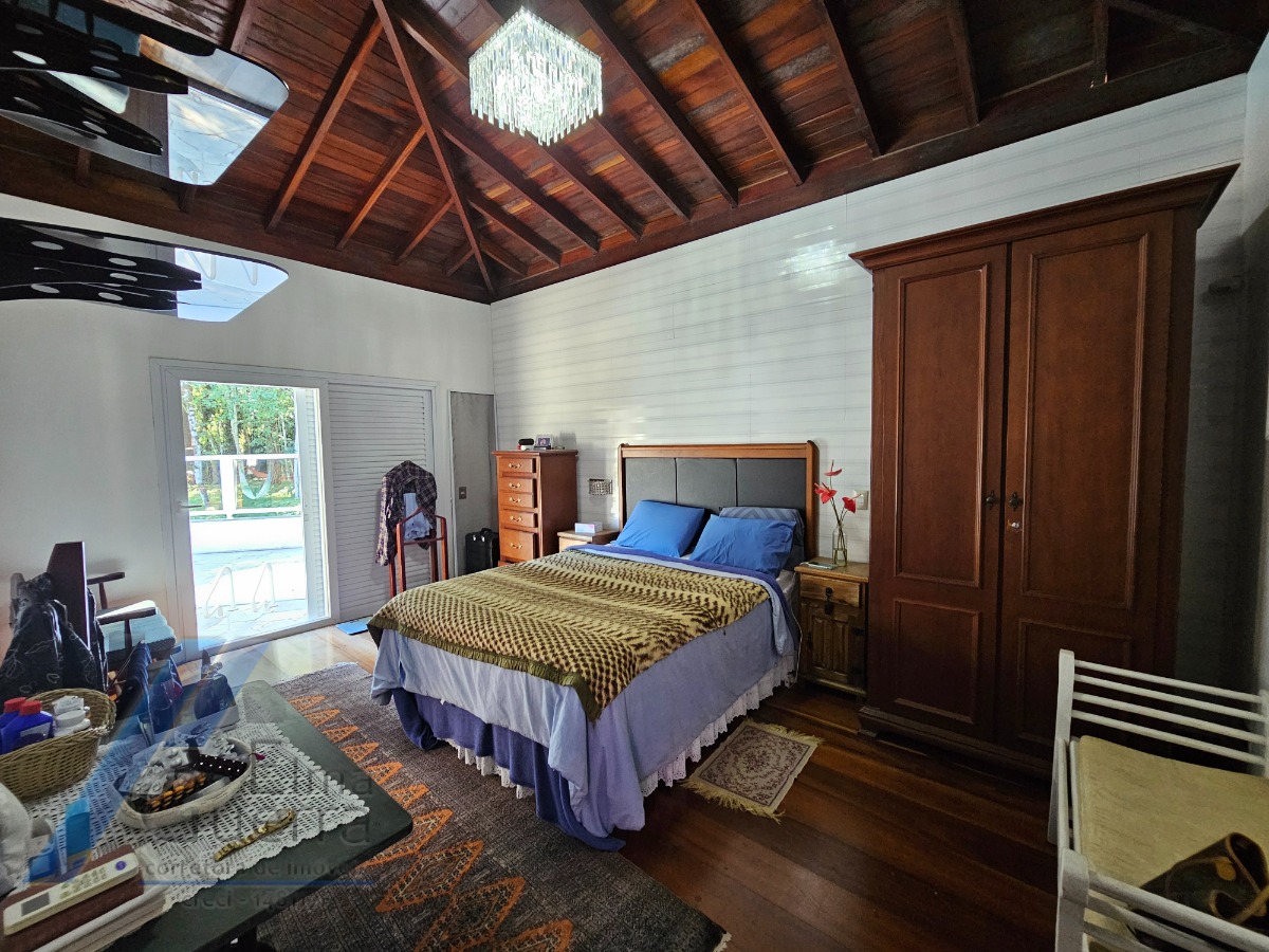 Casa, 4 quartos, 340 m² - Foto 24