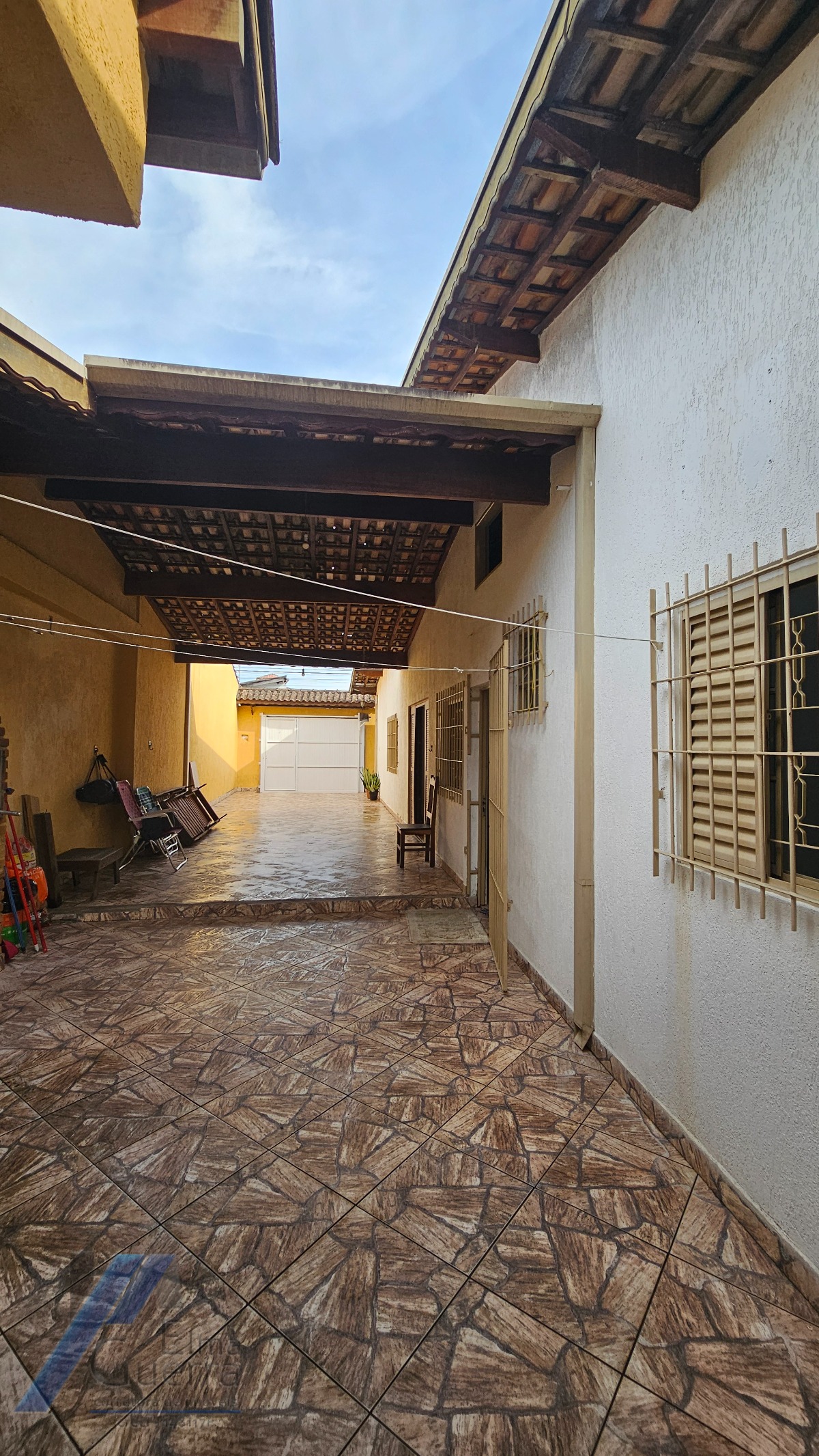 Casa, 3 quartos, 99 m² - Foto 2