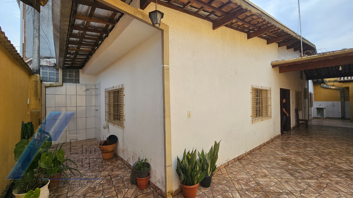 Casa, 3 quartos, 99 m² - Foto 1