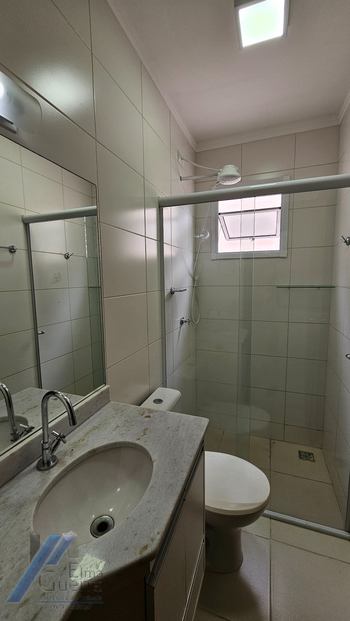 Apartamento à venda com 2 quartos, 70m² - Foto 32