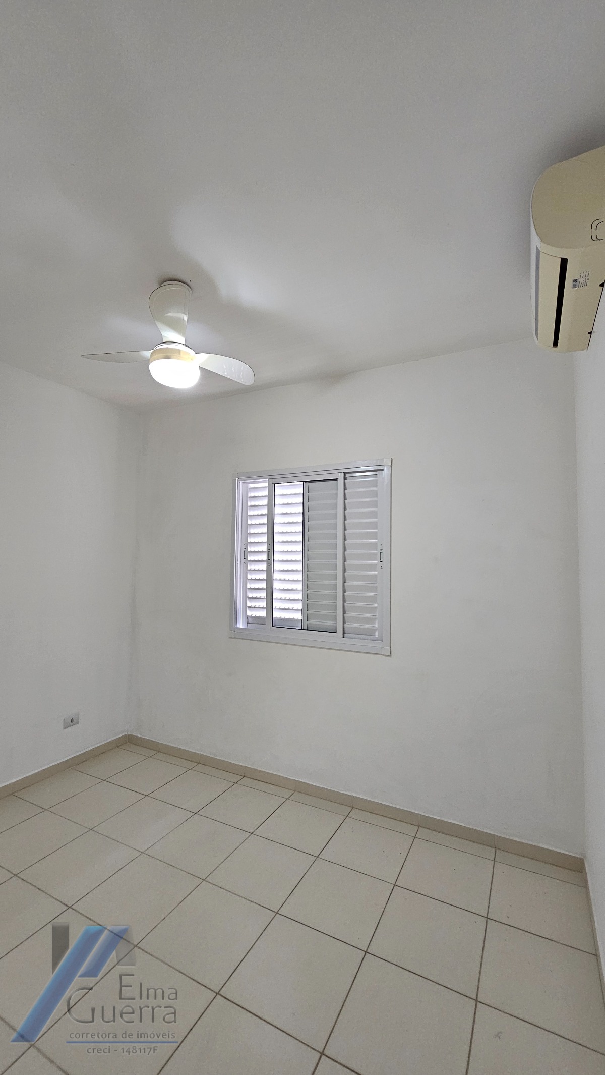 Apartamento à venda com 2 quartos, 70m² - Foto 35