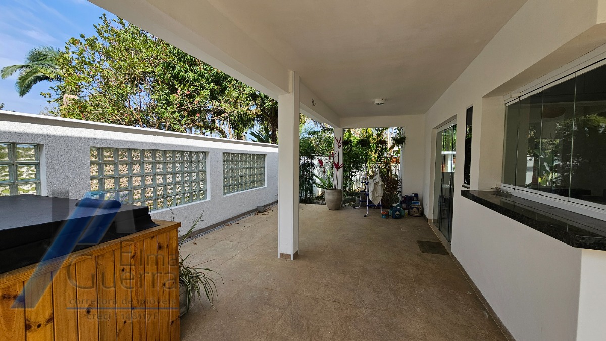 Casa, 5 quartos, 220 m² - Foto 16