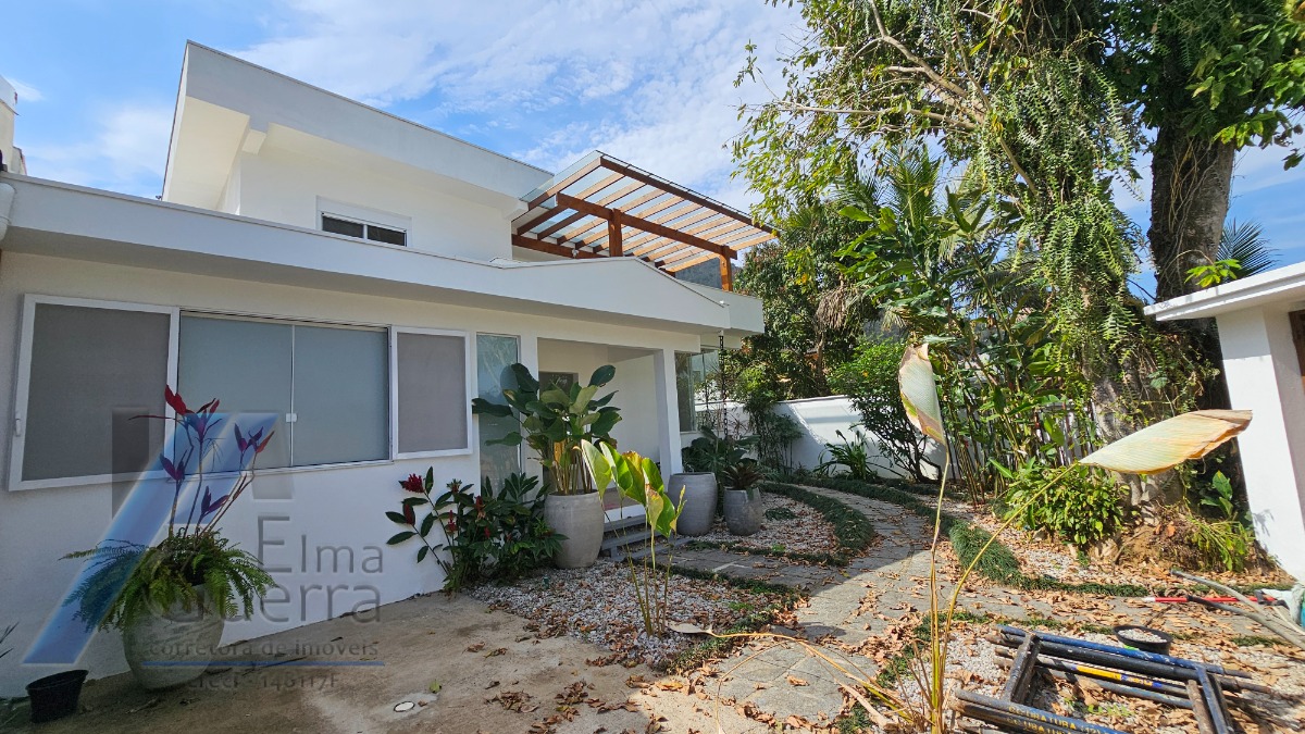 Casa, 5 quartos, 220 m² - Foto 4