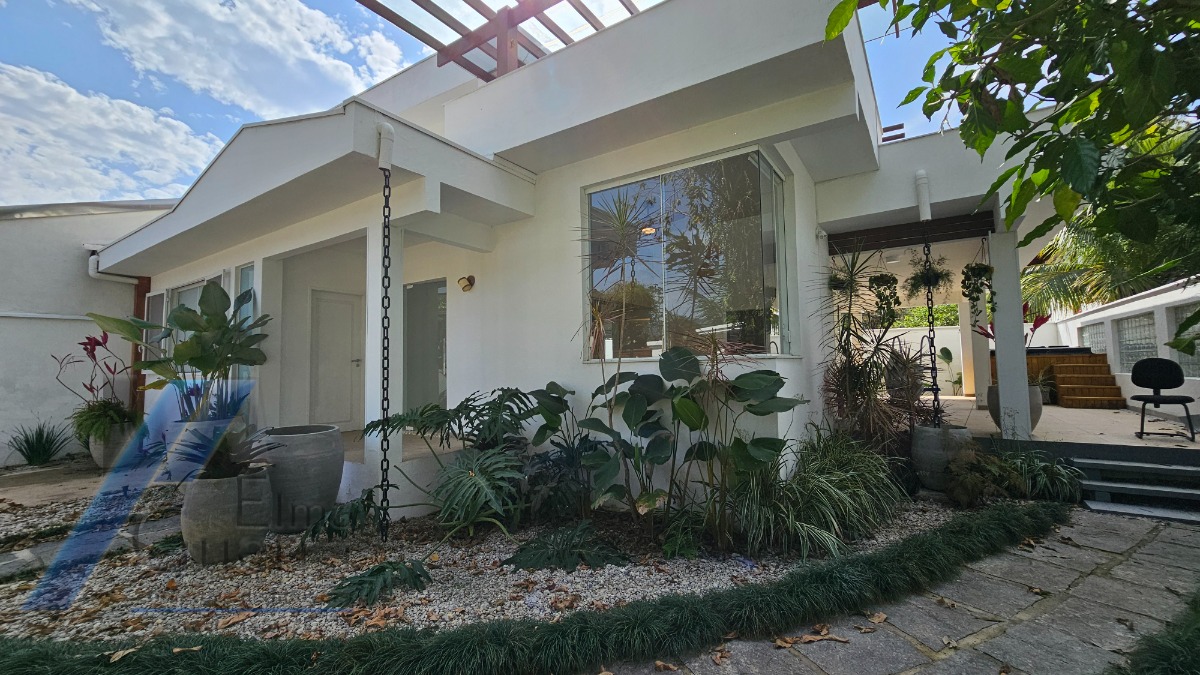 Casa, 5 quartos, 220 m² - Foto 10