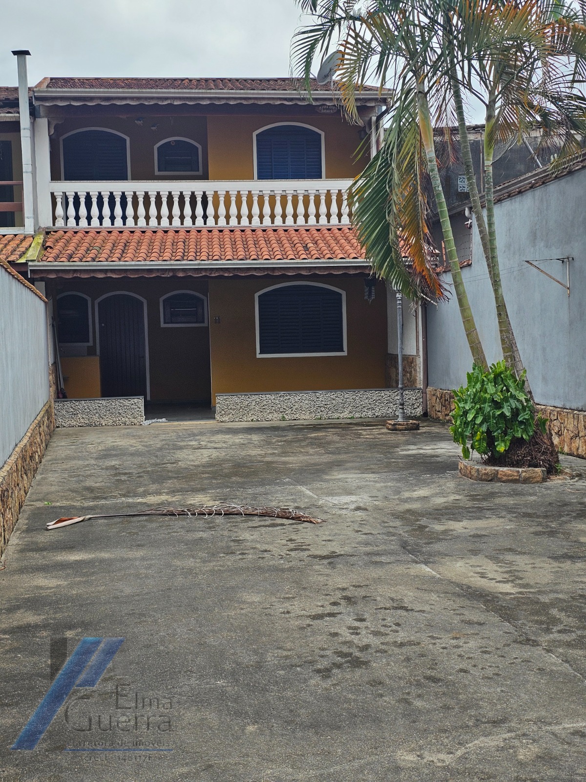 Casa à venda com 2 quartos, 95m² - Foto 4