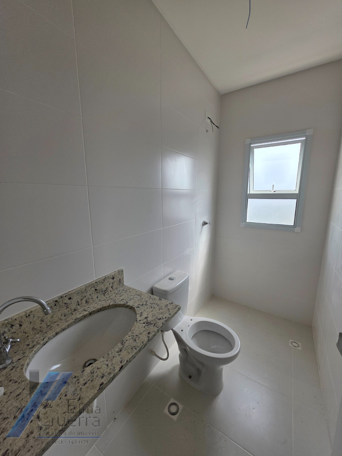 Ubatuba, Itagua - Apartamento cobertura com 03 dormitórios sendo 03 suíte e área de lazer.