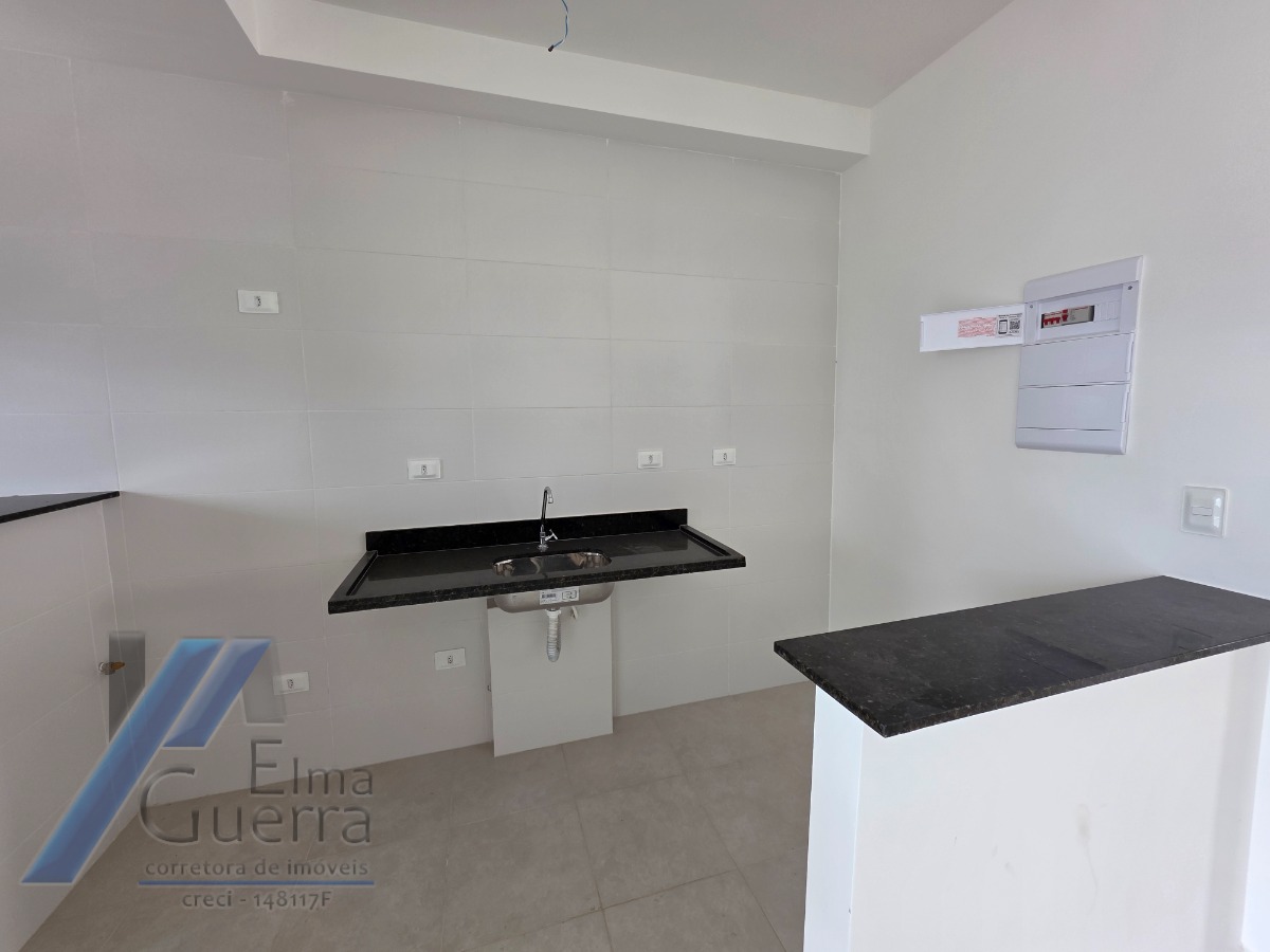 Ubatuba, Itagua - Apartamento cobertura com 03 dormitórios sendo 03 suíte e área de lazer.