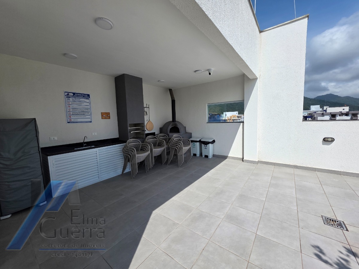 Ubatuba, Itagua - Apartamento cobertura com 03 dormitórios sendo 03 suíte e área de lazer.