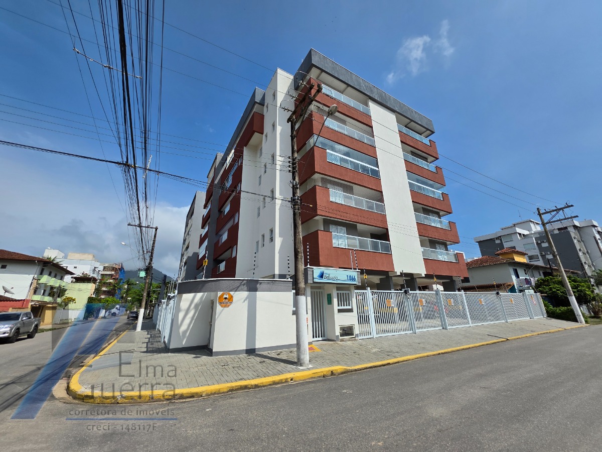 Ubatuba, Itagua - Apartamento cobertura com 03 dormitórios sendo 03 suíte e área de lazer.