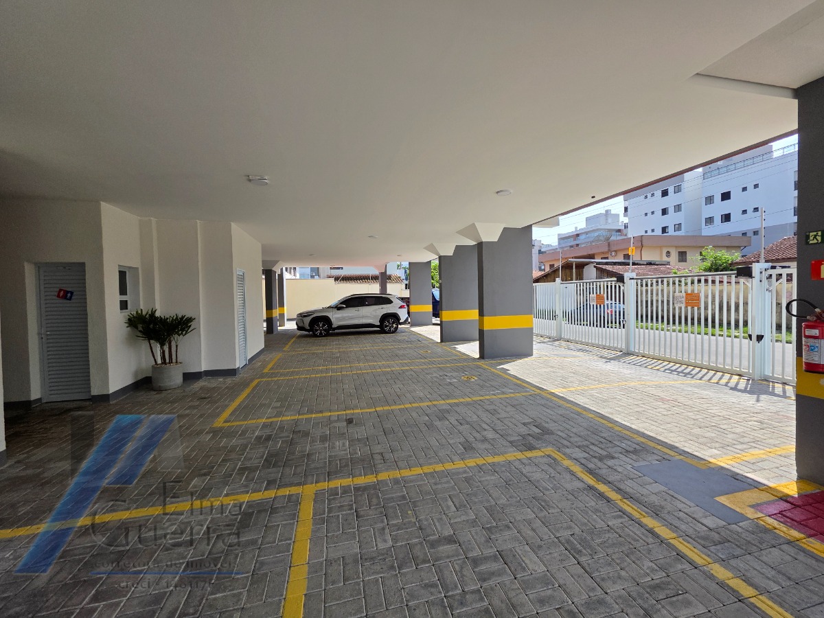 Ubatuba, Itagua - Apartamento cobertura com 03 dormitórios sendo 03 suíte e área de lazer.
