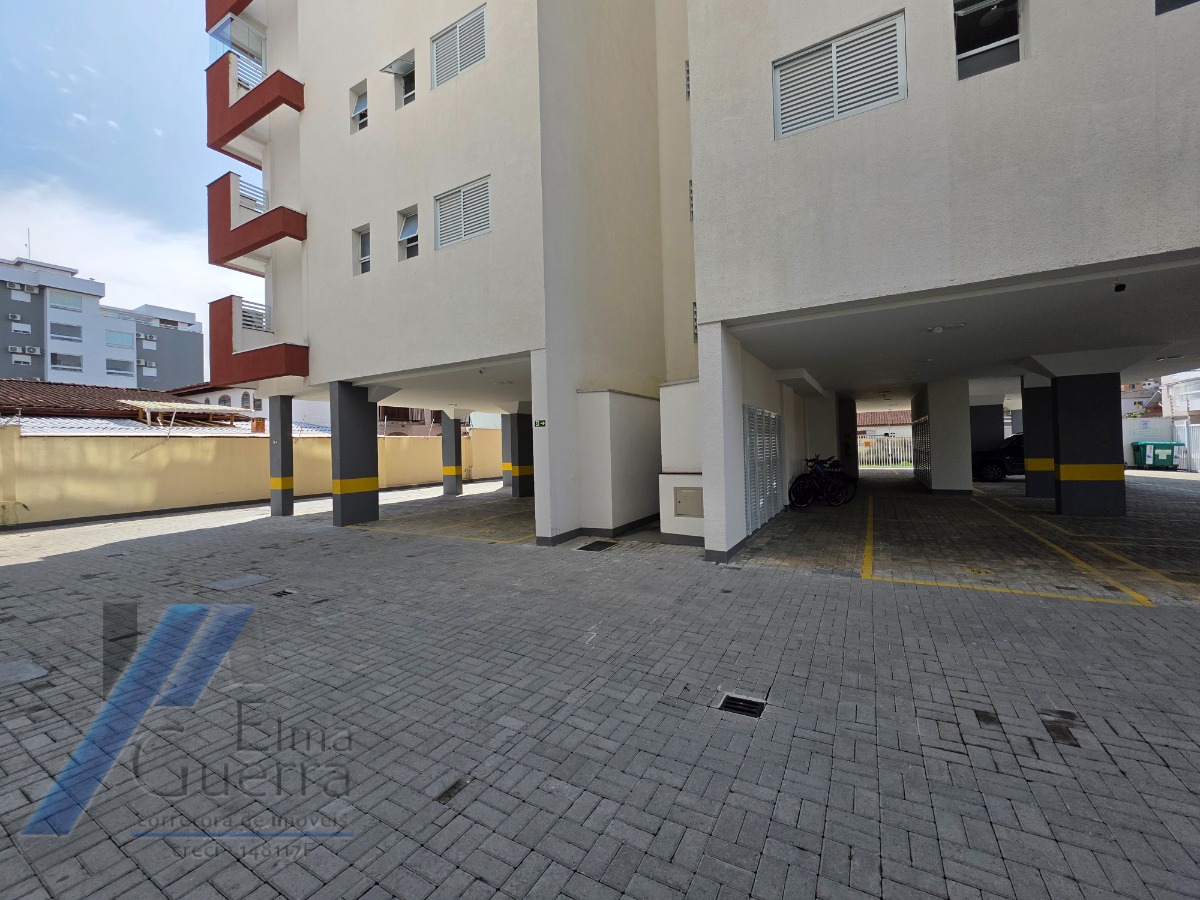 Ubatuba, Itagua - Apartamento cobertura com 03 dormitórios sendo 03 suíte e área de lazer.