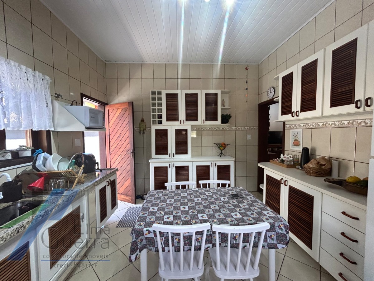 Casa, 3 quartos, 230 m² - Foto 32