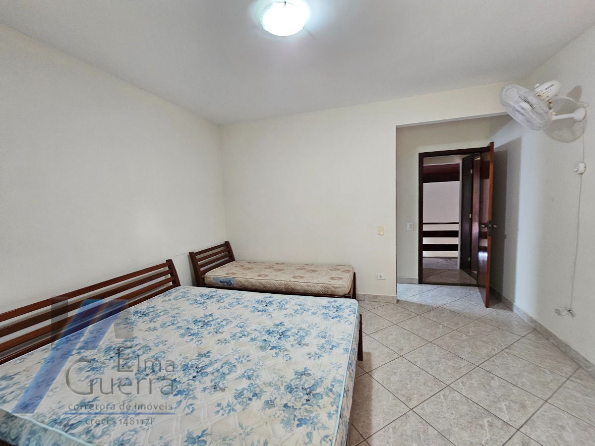 Casa, 4 quartos, 264 m² - Foto 41