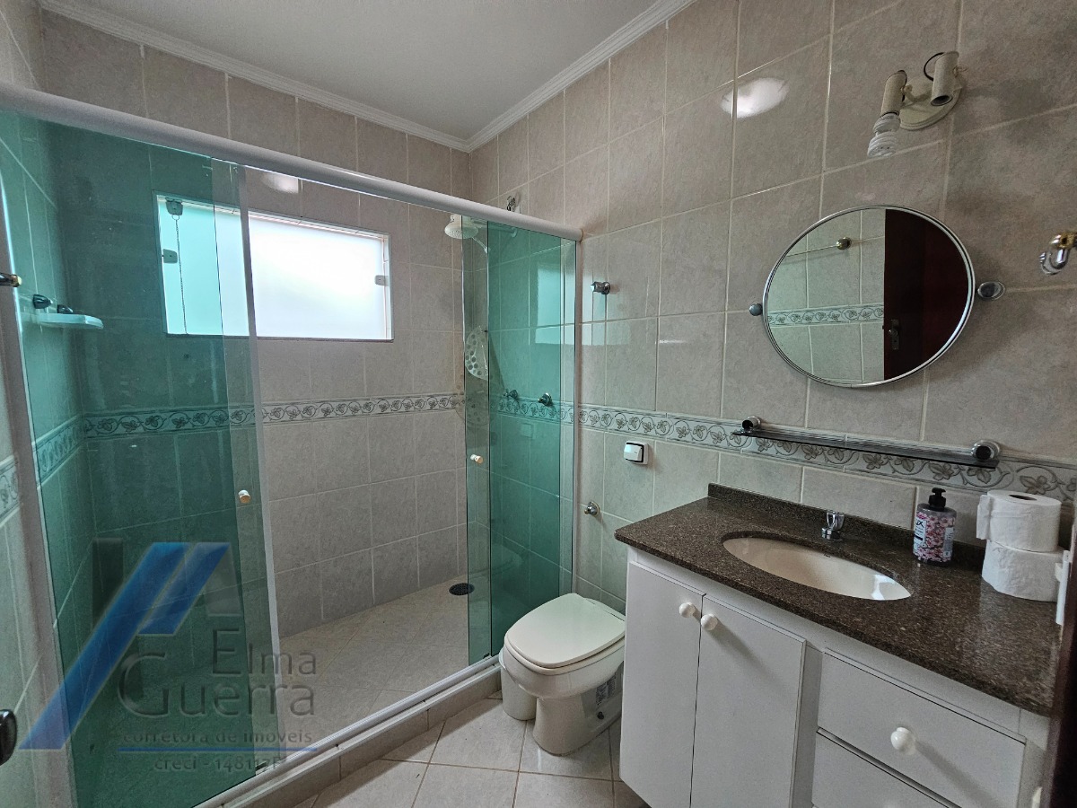 Casa, 4 quartos, 264 m² - Foto 42