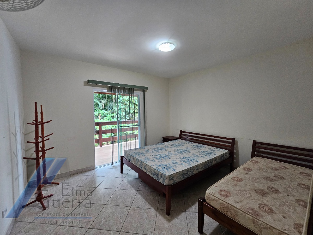 Casa, 4 quartos, 264 m² - Foto 38