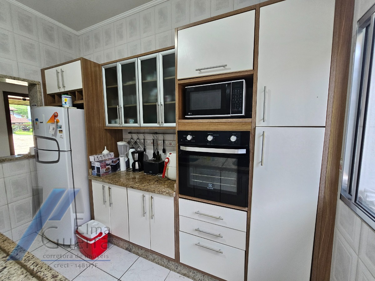 Casa, 6 quartos, 190 m² - Foto 39