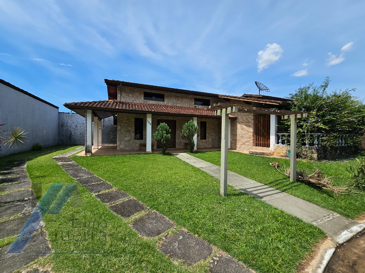 Casa, 6 quartos, 190 m² - Foto 4