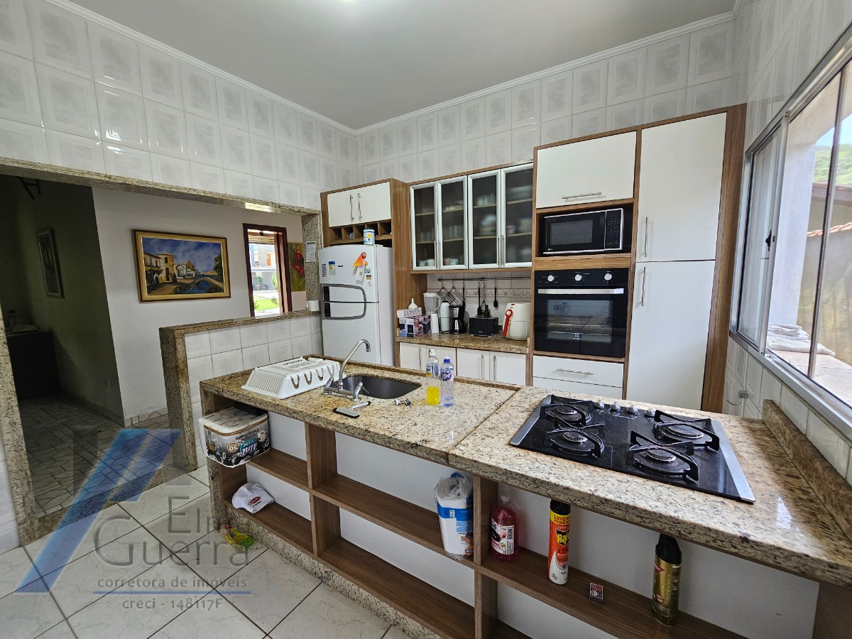 Casa, 6 quartos, 190 m² - Foto 37