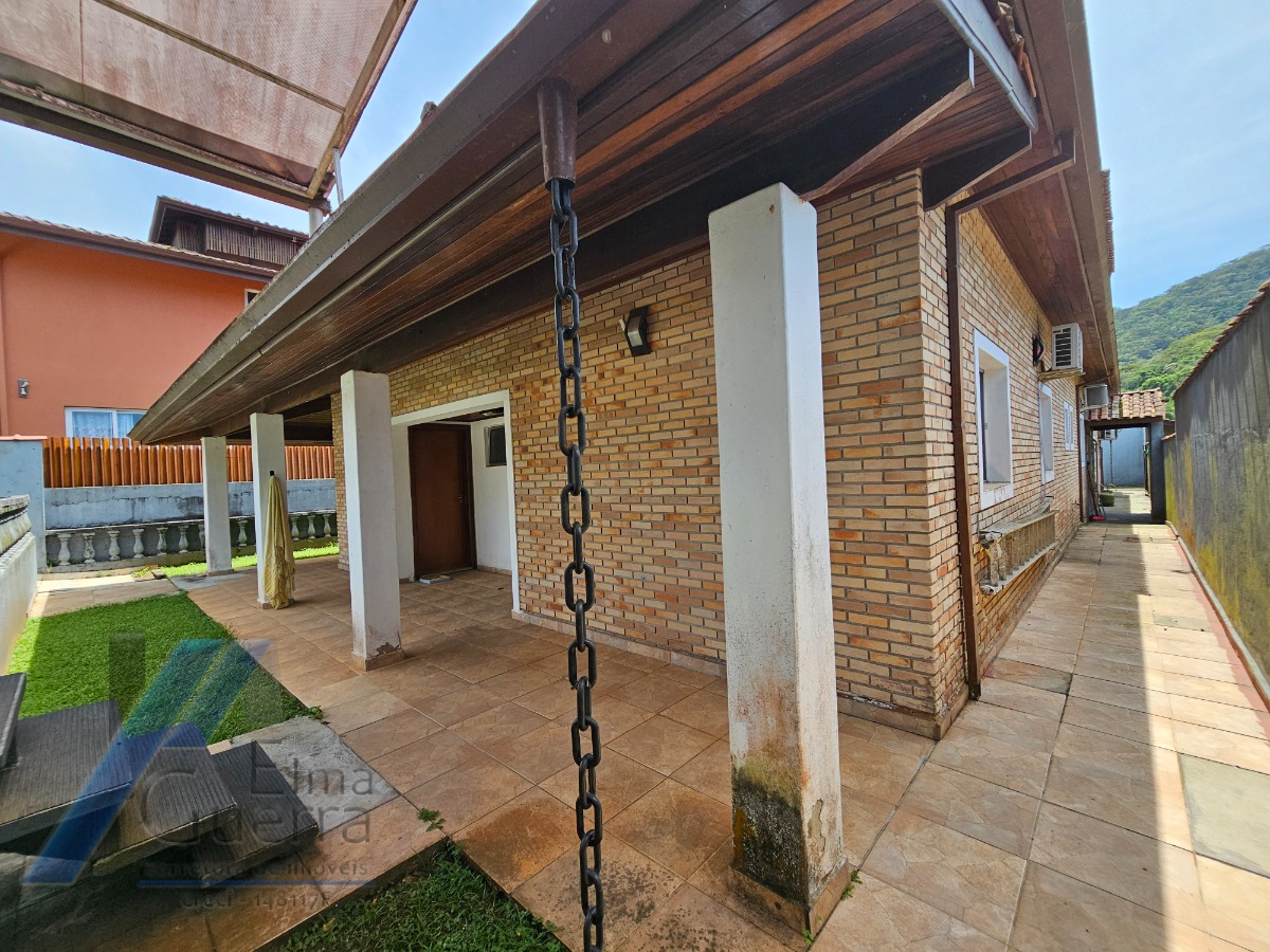 Casa, 6 quartos, 190 m² - Foto 9