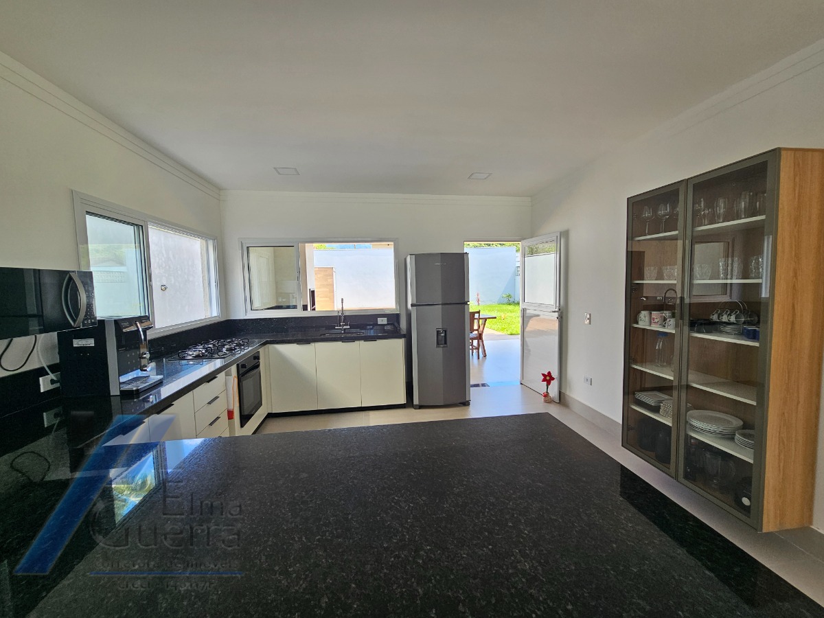 Casa, 4 quartos, 236 m² - Foto 19