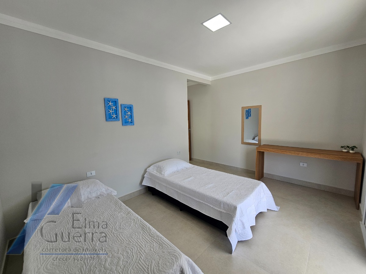 Casa, 4 quartos, 236 m² - Foto 35