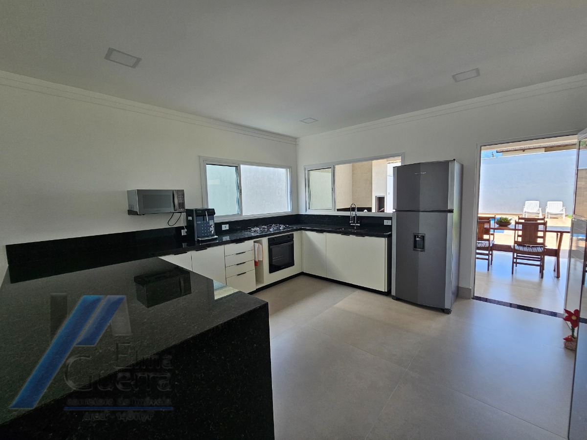 Casa, 4 quartos, 236 m² - Foto 17