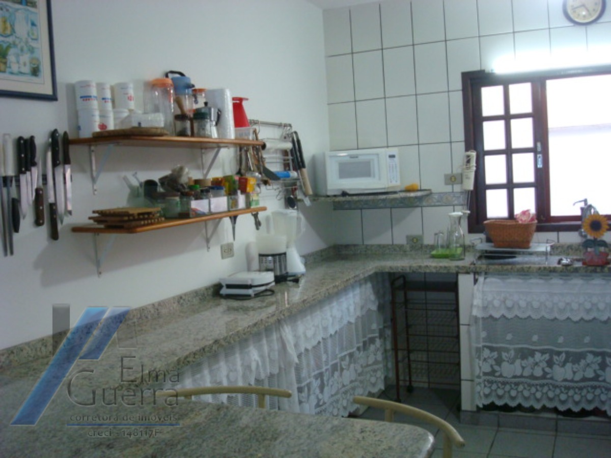 Casa, 3 quartos, 220 m² - Foto 33