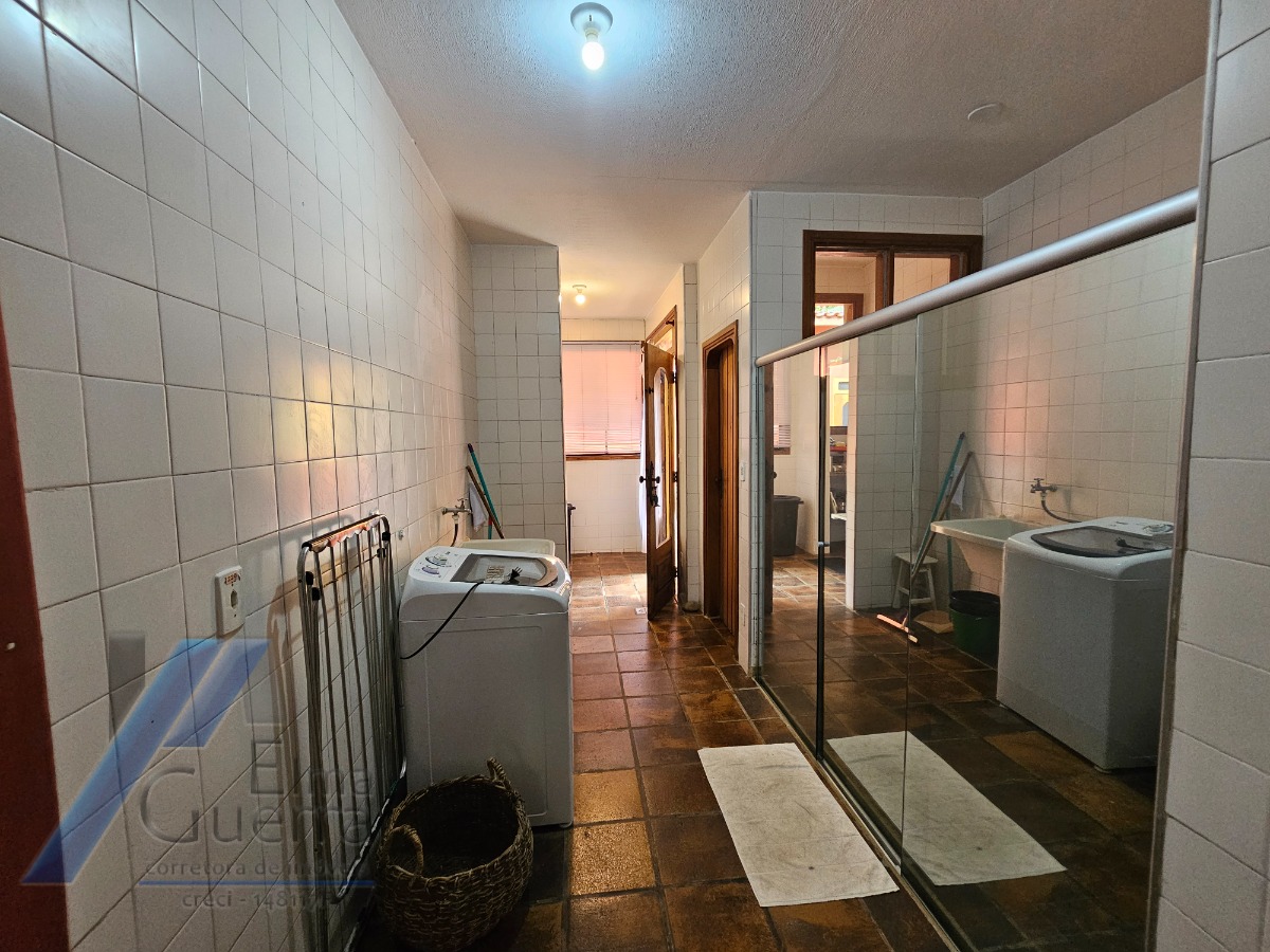 Casa, 3 quartos, 340 m² - Foto 34