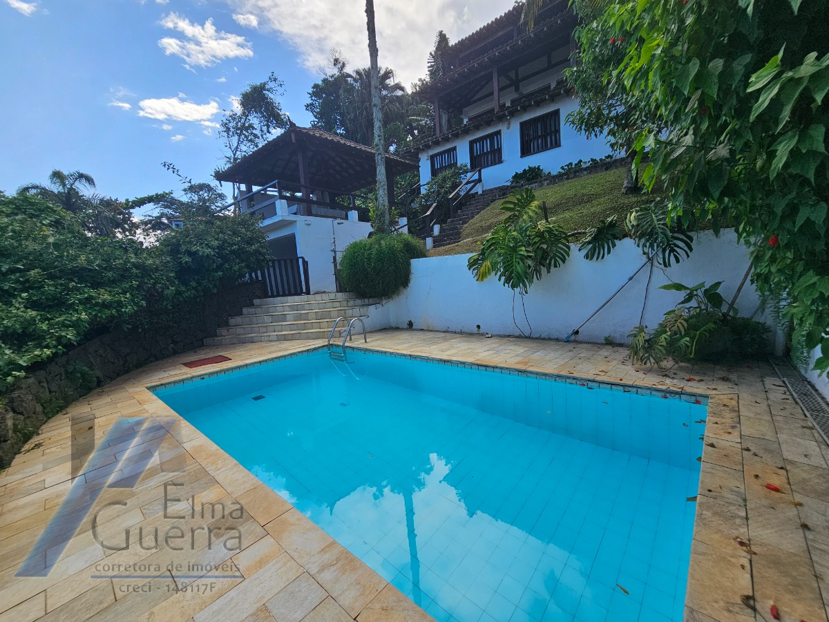 Casa, 5 quartos, 300 m² - Foto 1