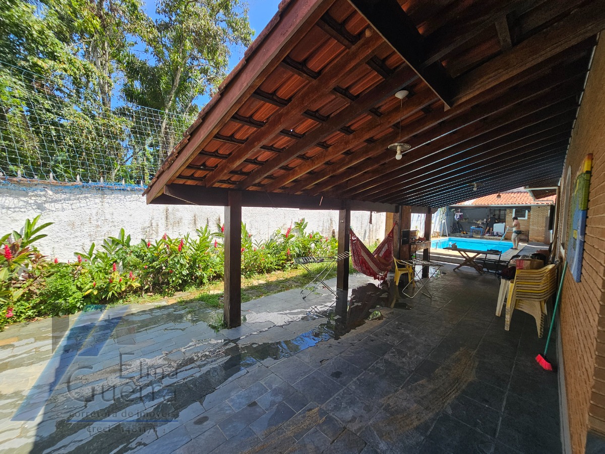 Casa, 5 quartos, 243 m² - Foto 9