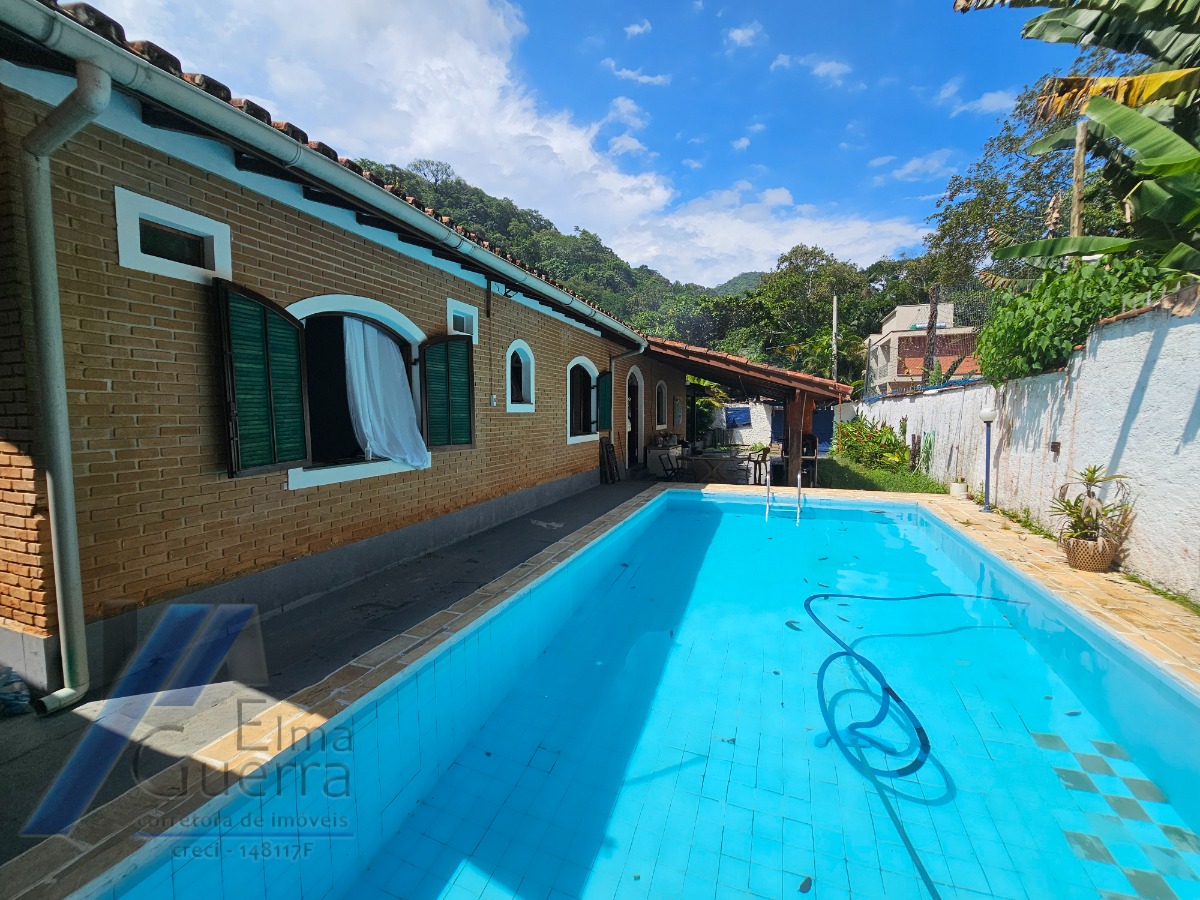 Casa, 5 quartos, 243 m² - Foto 11